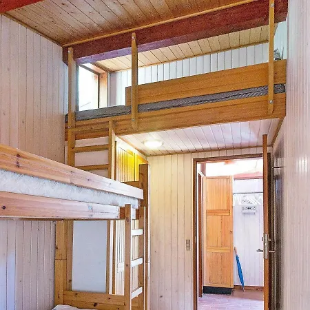 Three-bedroom In Nexo 38